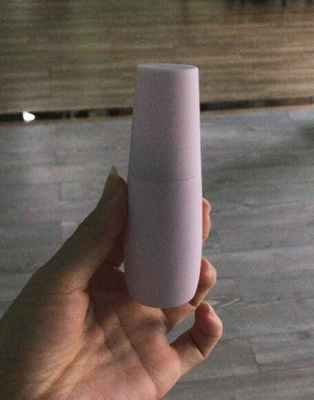 15ml 30ml 50ml 100ml 2019 latest cosmetic packaging acrylic pink bottle for facial serum