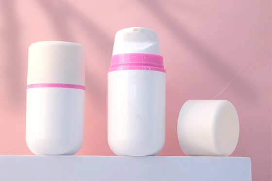 Empty Luxury Wholesale 30ml 50ml 100ml Cosmetic Packaging Lotion Cream Pump Bottles White Baby Bottle Airless Pump Bottl
