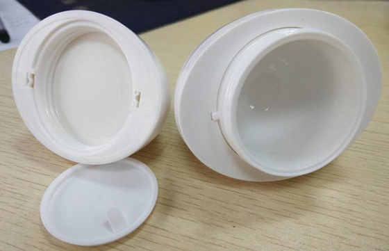 egg shaped packaging similar to the hand Cream packaging